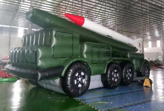 丰满军事导弹车